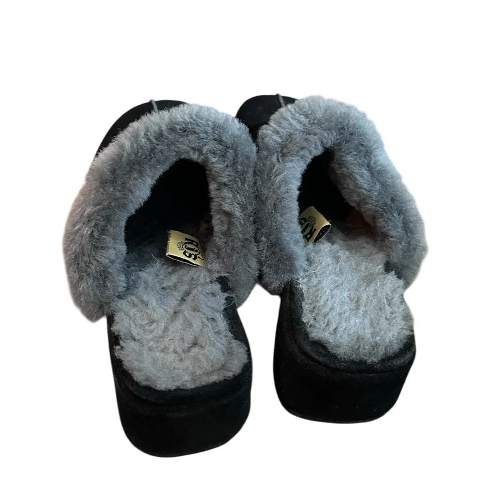 RJ Fuzzies Sheepskin Clog tassel women’s Mule  Black 8 slip on - Picture 4 of 7